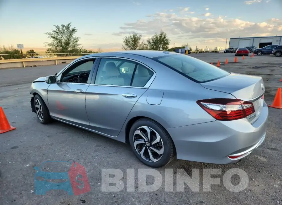 1HGCR3F05GA011965 Photo# 2