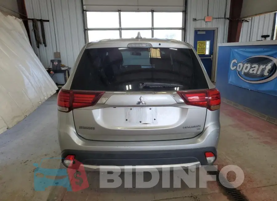 JA4AD3A34JZ016437 Photo# 6
