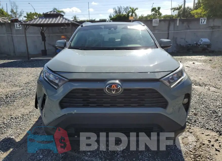 2T3C1RFV4MW157789 Photo# 5