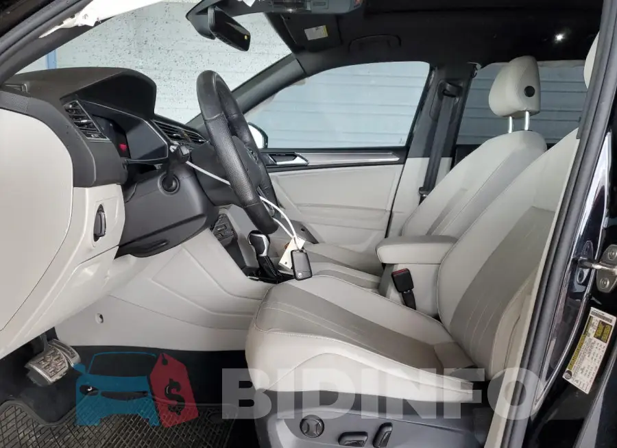 3VVCB7AX3NM098362 Photo# 7