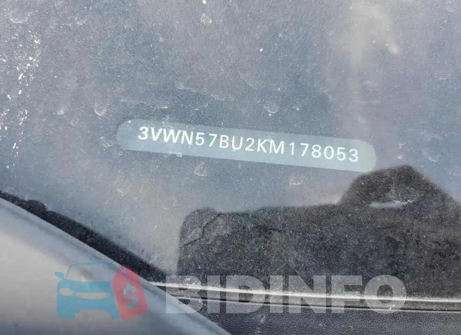 3VWN57BU2KM178053 Photo# 12