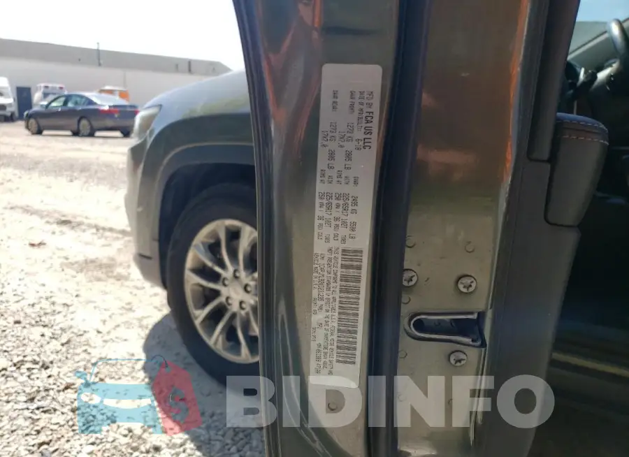 1C4PJMLB2KD231235 Photo# 13