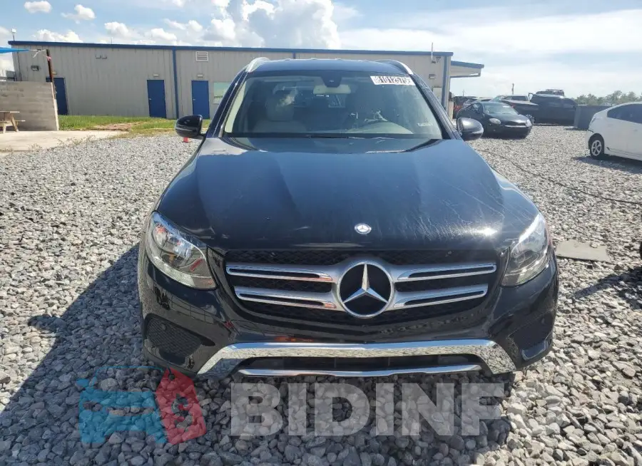 WDC0G4JB8HF176607 Photo# 5