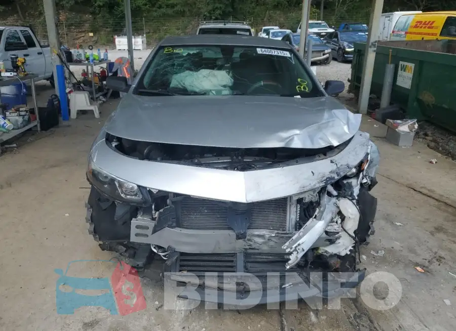1G1ZB5ST5HF281672 Photo# 5