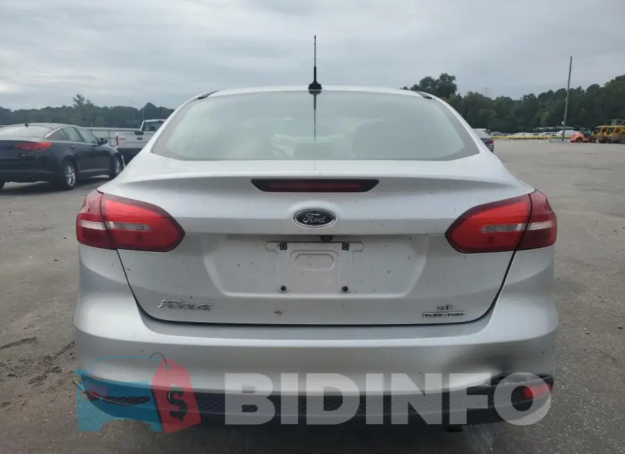 1FADP3F28GL381151 Photo# 6