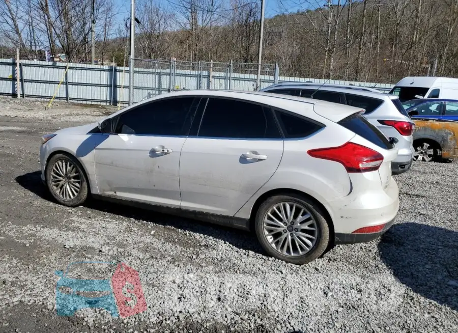 1FADP3N29JL272044 Photo# 2