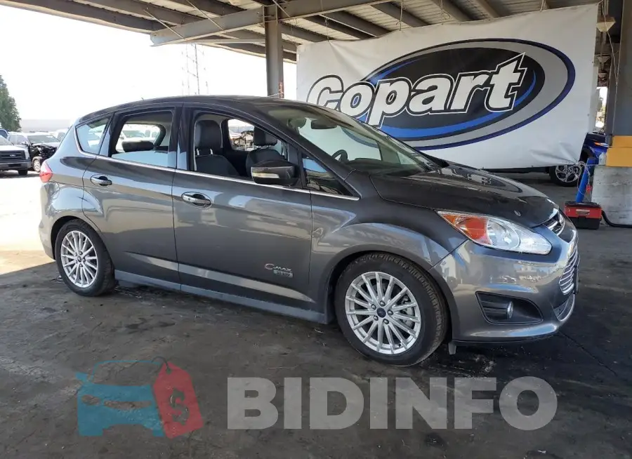 1FADP5CU3GL102545 Photo# 4