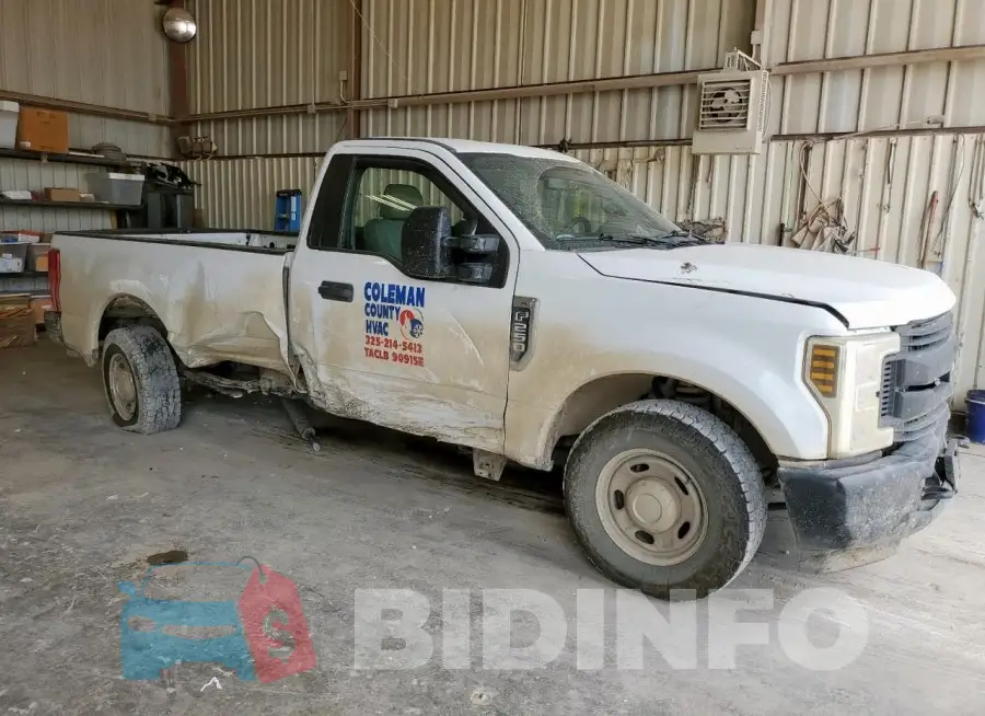 1FTBF2A69JEC25849 Photo# 4