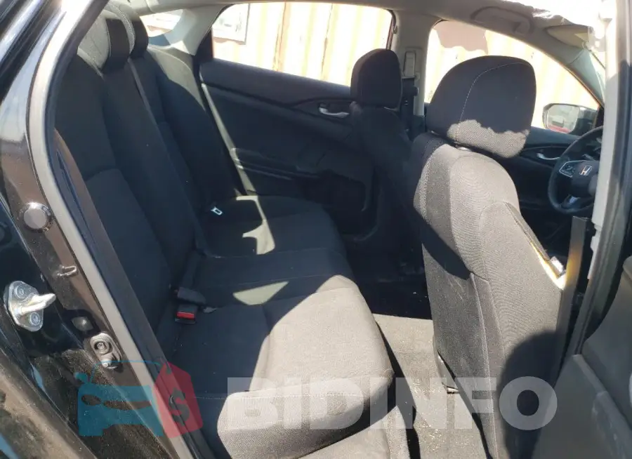 2HGFC2F63KH600200 Photo# 10