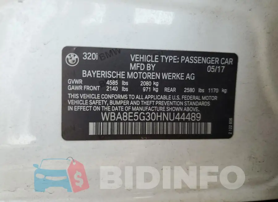 WBA8E5G30HNU44489 Photo# 12