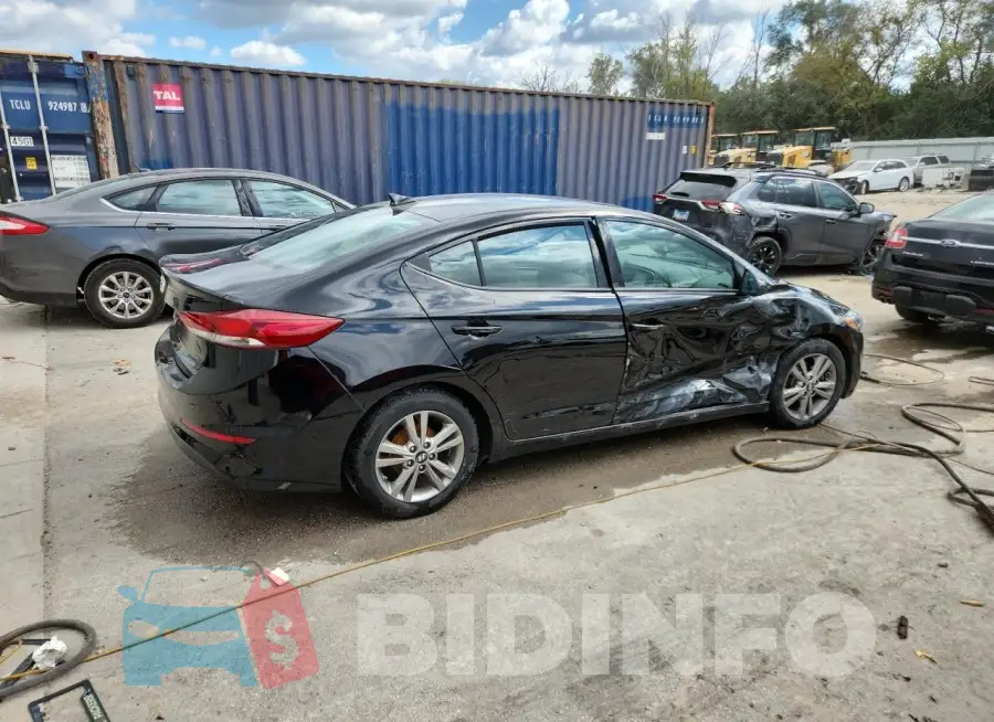 5NPD84LF2HH187239 Photo# 3