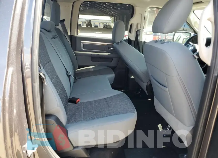 1C6RR7LT8KS639060 Photo# 10