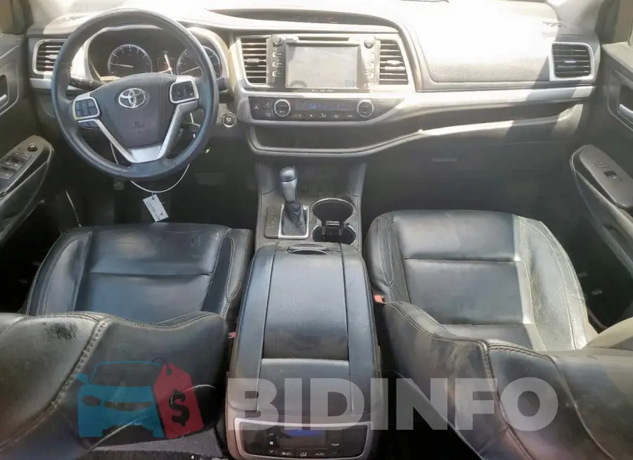 5TDKKRFH4GS158482 Photo# 8