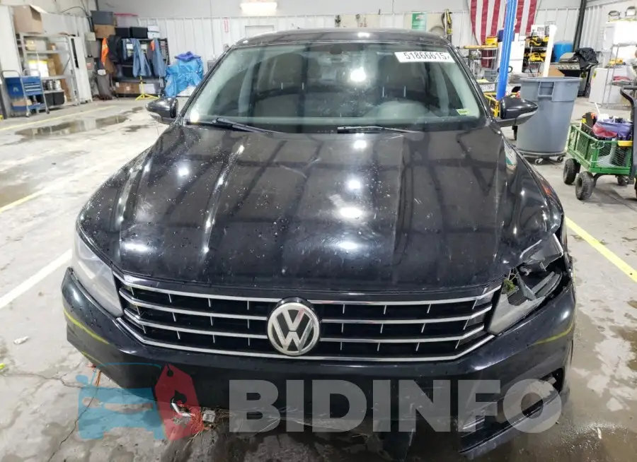 1VWBS7A32GC010152 Photo# 5