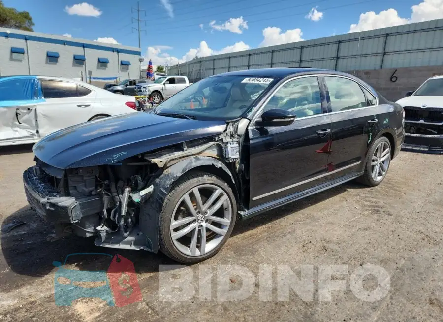 1VWDT7A33HC002004 Photo# 1