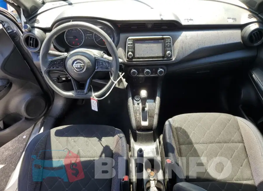 3N1CP5CU8JL542443 Photo# 8