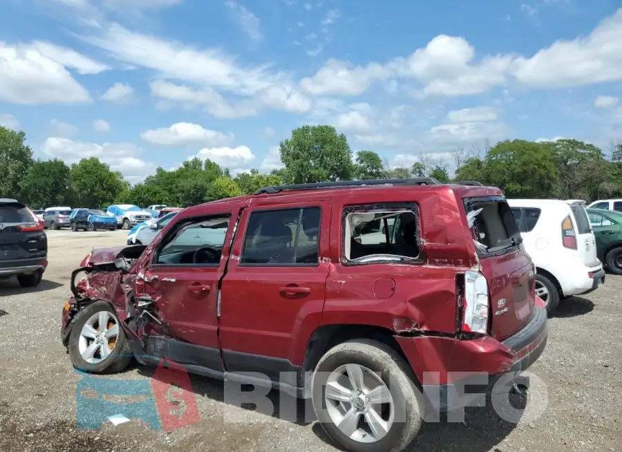 1C4NJRFB0GD788717 Photo# 2