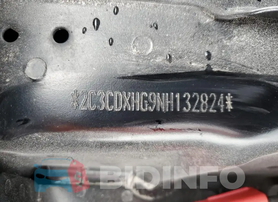 2C3CDXHG9NH132824 Photo# 12