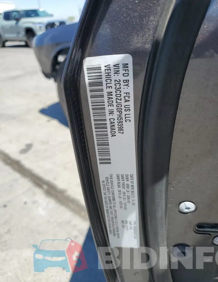 2C3CDZJG0PH593967 Photo# 13