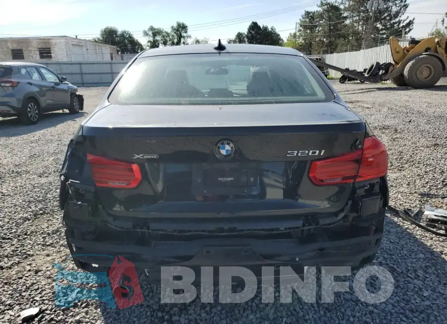 WBA8A3C57JA505633 Photo# 6
