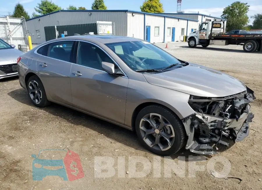 1G1ZD5ST6RF231245 Photo# 4