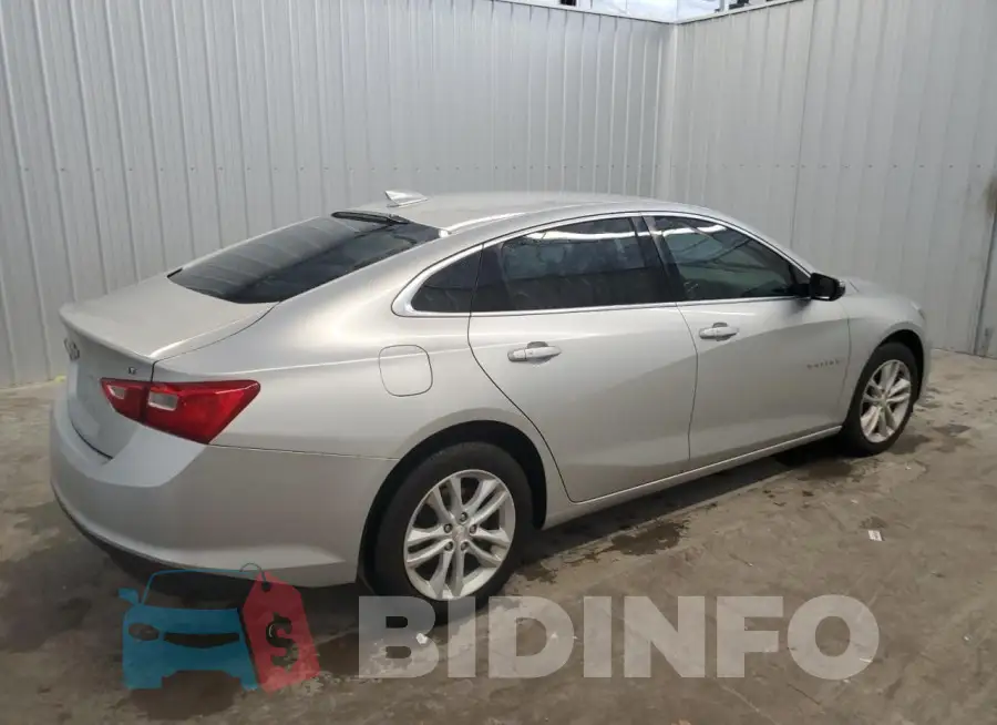 1G1ZD5ST9JF154021 Photo# 3
