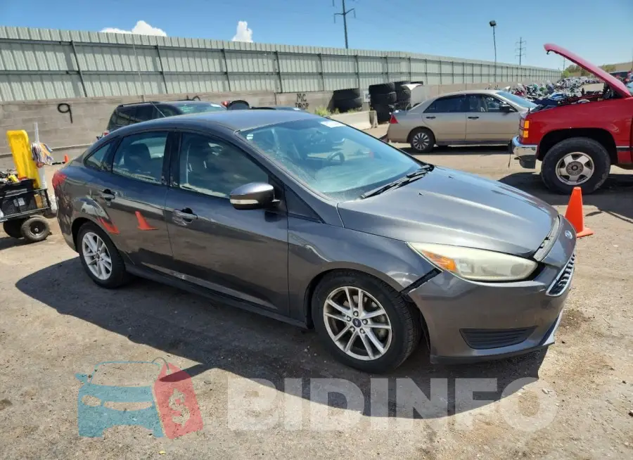 1FADP3F22GL395417 Photo# 4