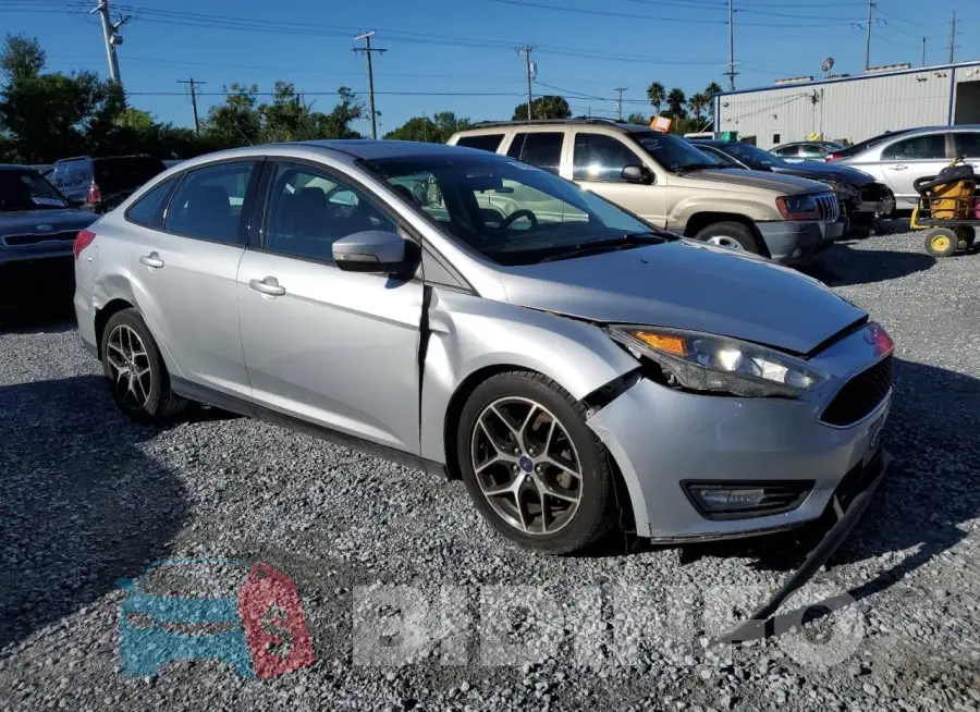 1FADP3H29HL322821 Photo# 4