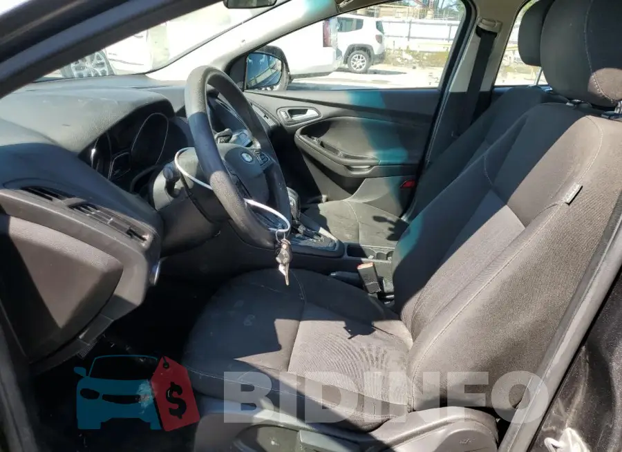1FADP3H2XHL247143 Photo# 7