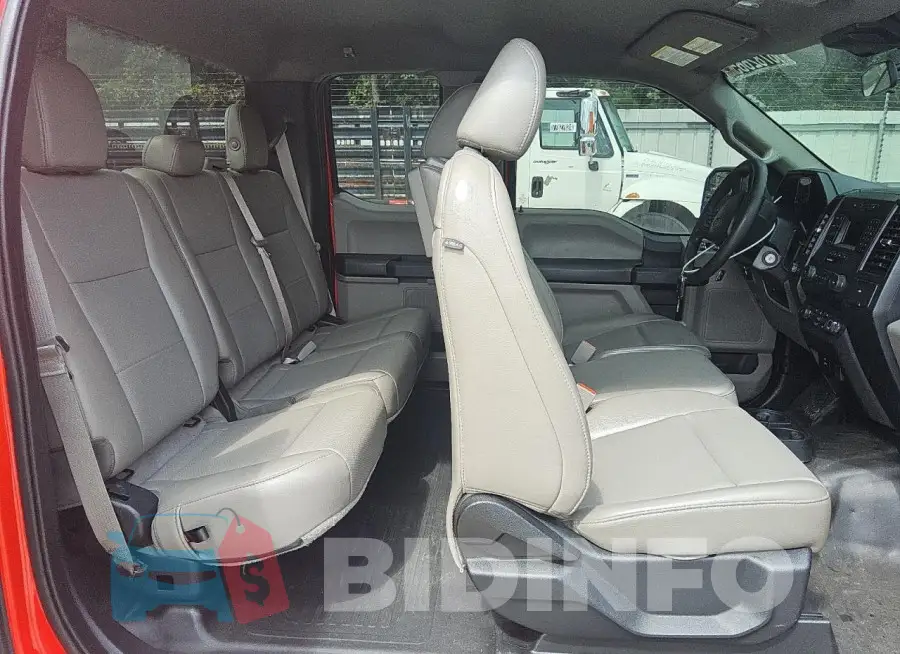 1FTFX1E40KKE16631 Photo# 10