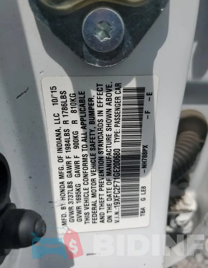 19XFC2F71GE200680 Photo# 13
