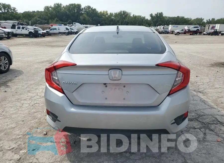 19XFC2F83HE061789 Photo# 6