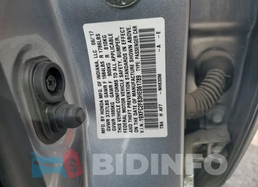 19XFC2F83HE061789 Photo# 12