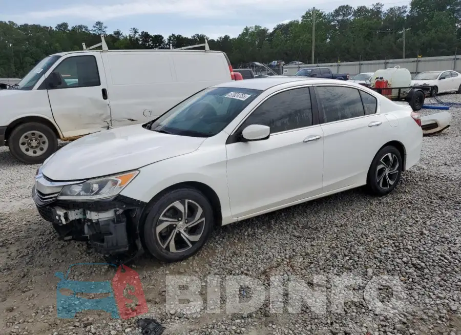 1HGCR2F36GA150622 Photo# 1