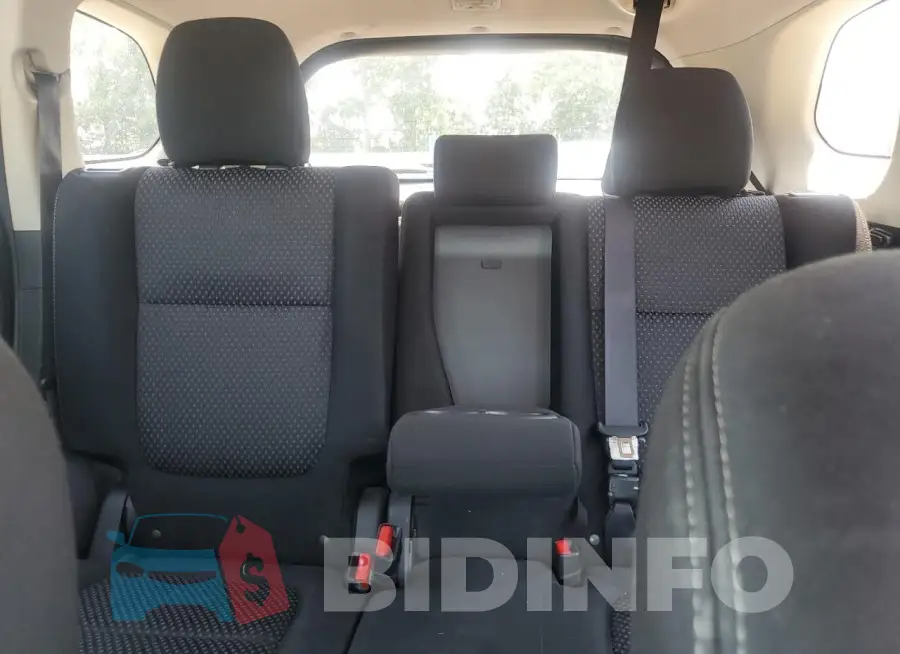 JA4AZ3A36JZ057671 Photo# 10