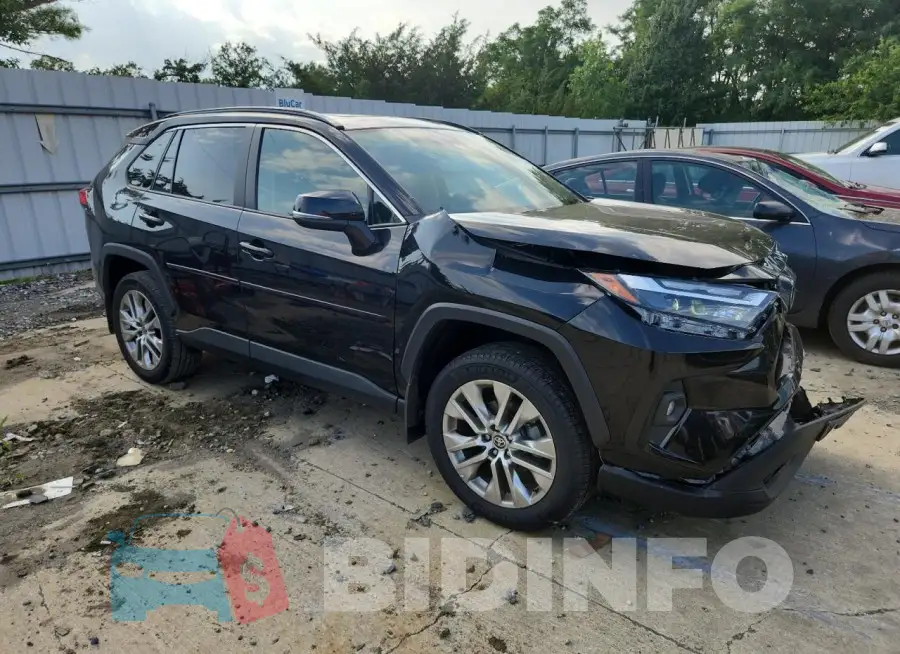 2T3A1RFV3RC407183 Photo# 4
