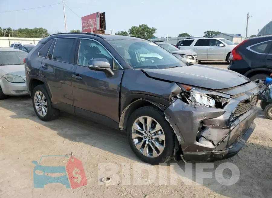 2T3A1RFV4MC146784 Photo# 4