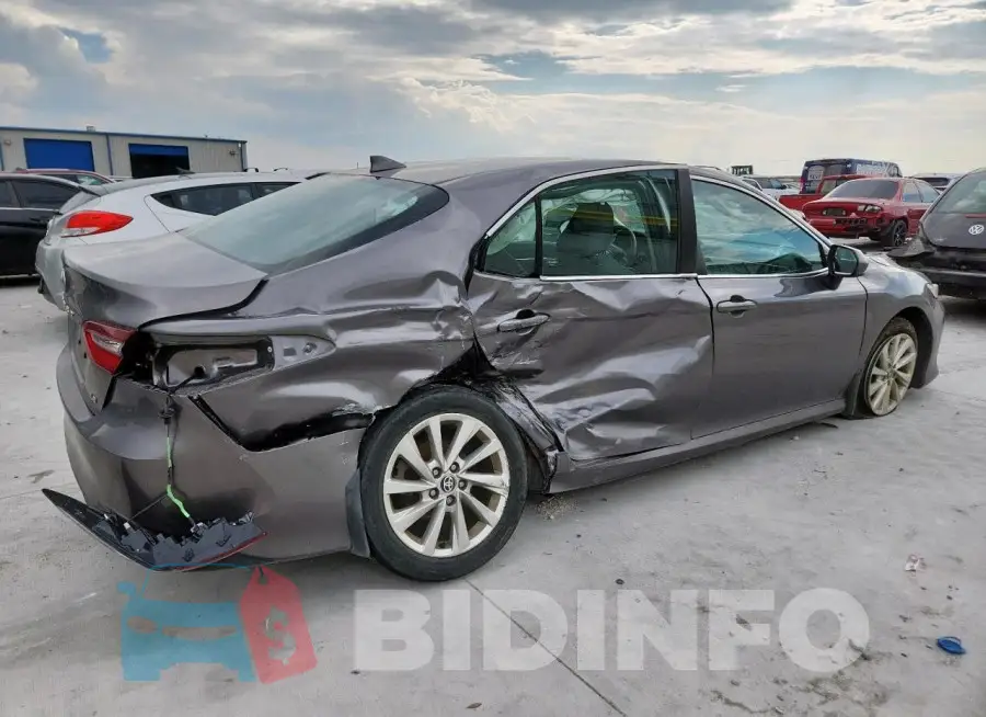 4T1C11AK3PU184798 Photo# 3
