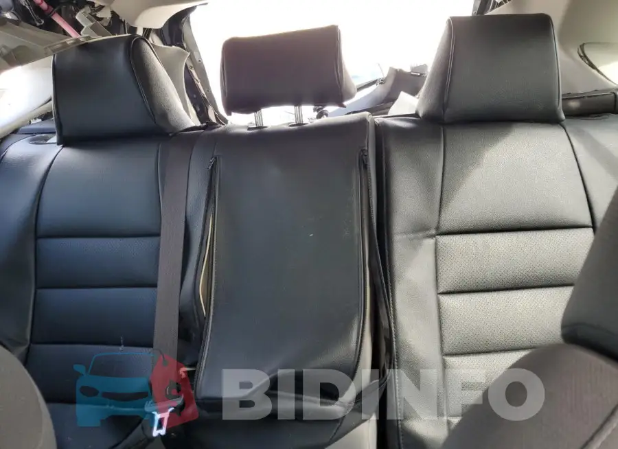 JTMW1RFVXKD508048 Photo# 10