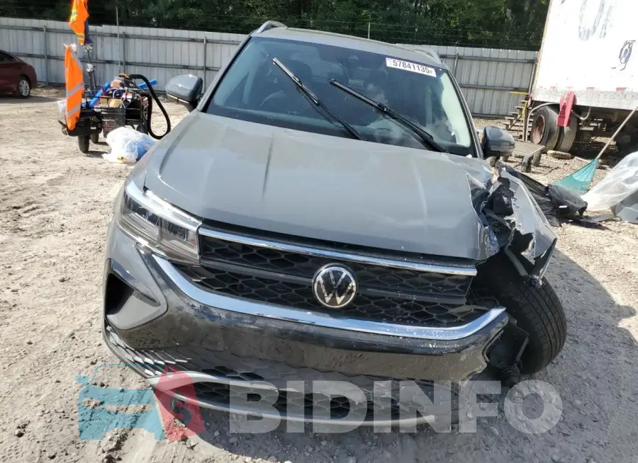 3VVVX7B22RM112500 Photo# 5