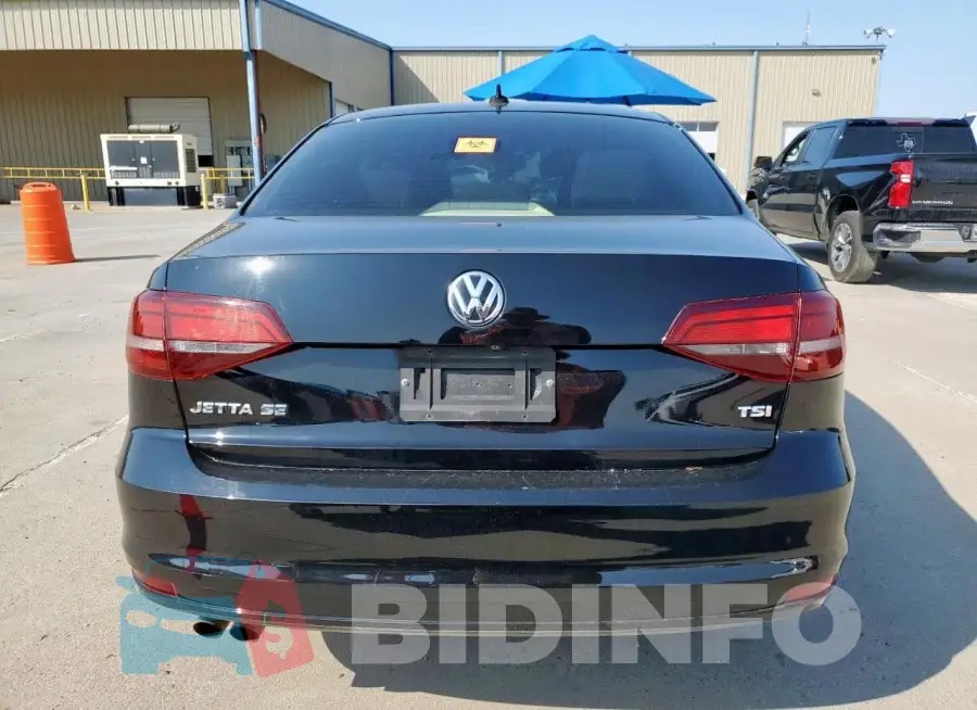 3VWD67AJ5GM340555 Photo# 6