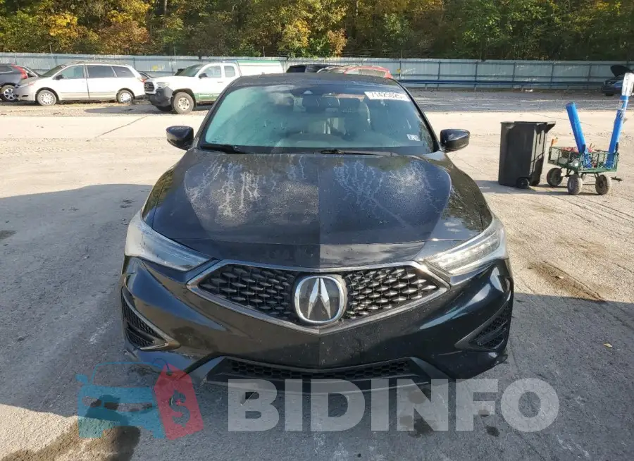 19UDE2F87KA010776 Photo# 5