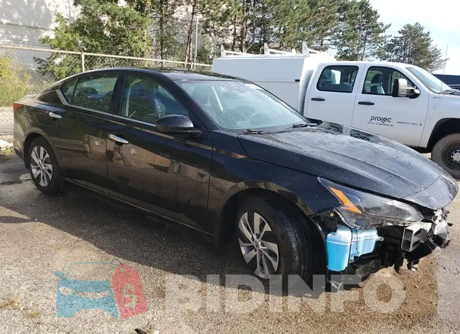 1N4BL4BV2PN365489 Photo# 4