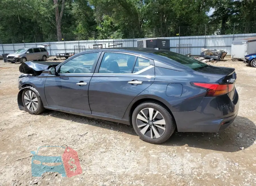 1N4BL4DV0MN359330 Photo# 2