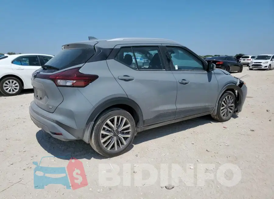 3N1CP5CV7RL555575 Photo# 3