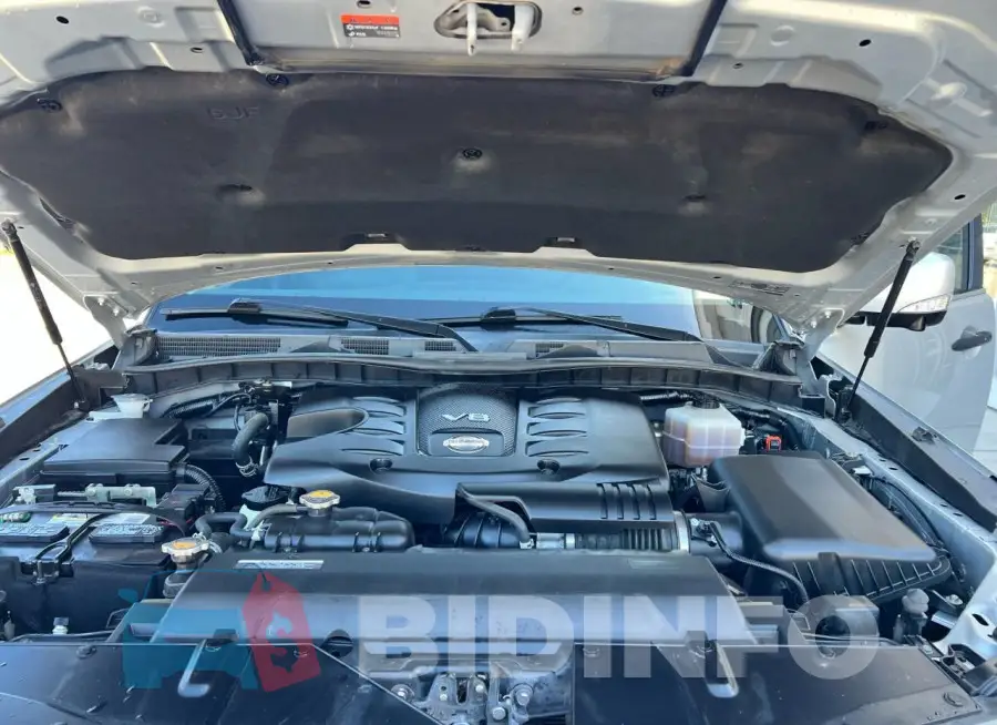JN8AY2BA1M9372547 Photo# 7