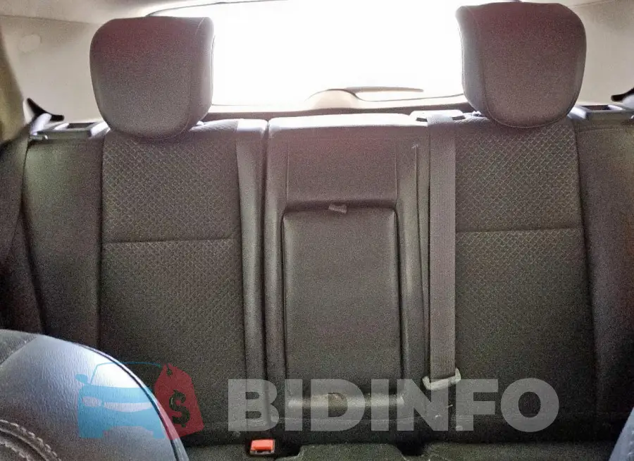KL4CJASB6JB569594 Photo# 10