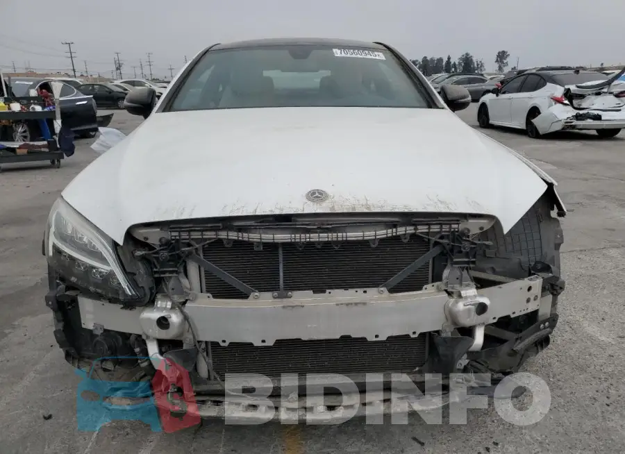 WDDWJ8DB0KF781187 Photo# 5