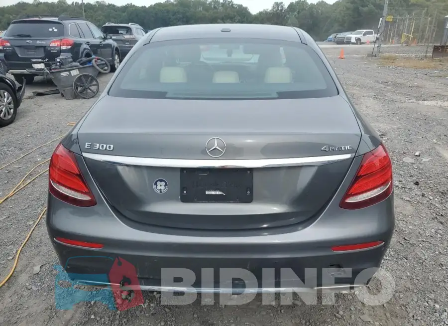 WDDZF4KB3HA155469 Photo# 6