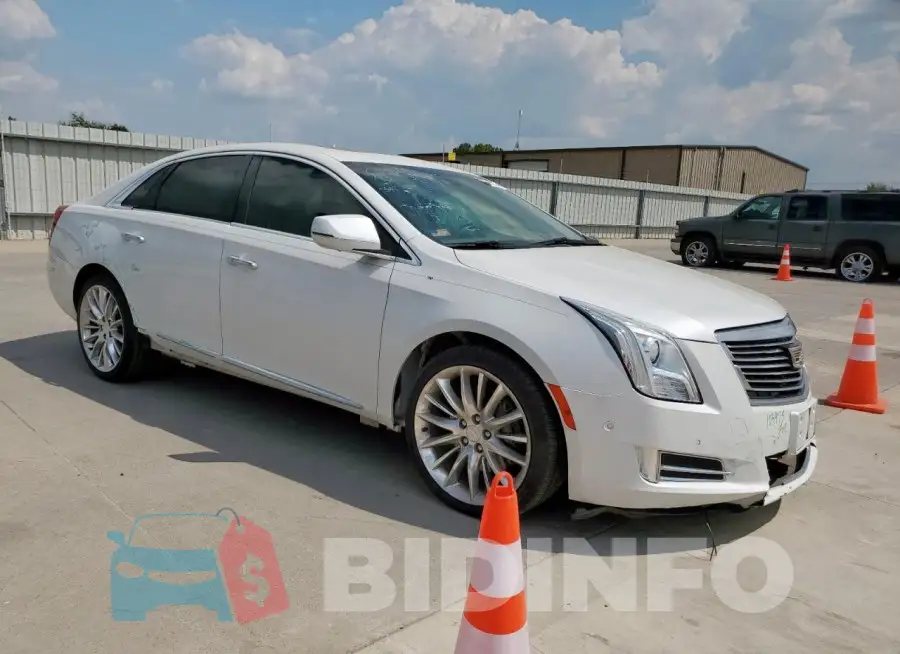 2G61S5S3XH9178585 Photo# 4